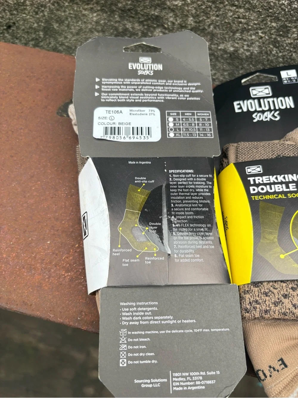 Bundle Evolution Trekking Double Layer Technical Socks Sz Large Hiking New